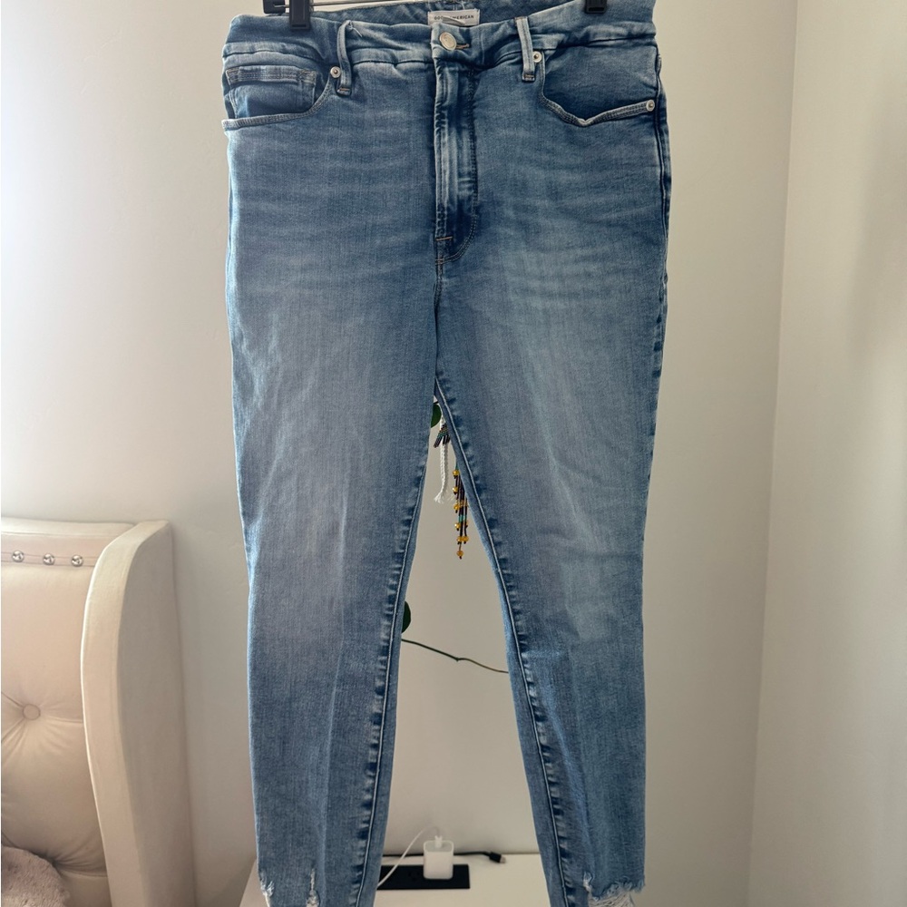 Good American Light Blue Ankle Jeans - Picture 8 of 15